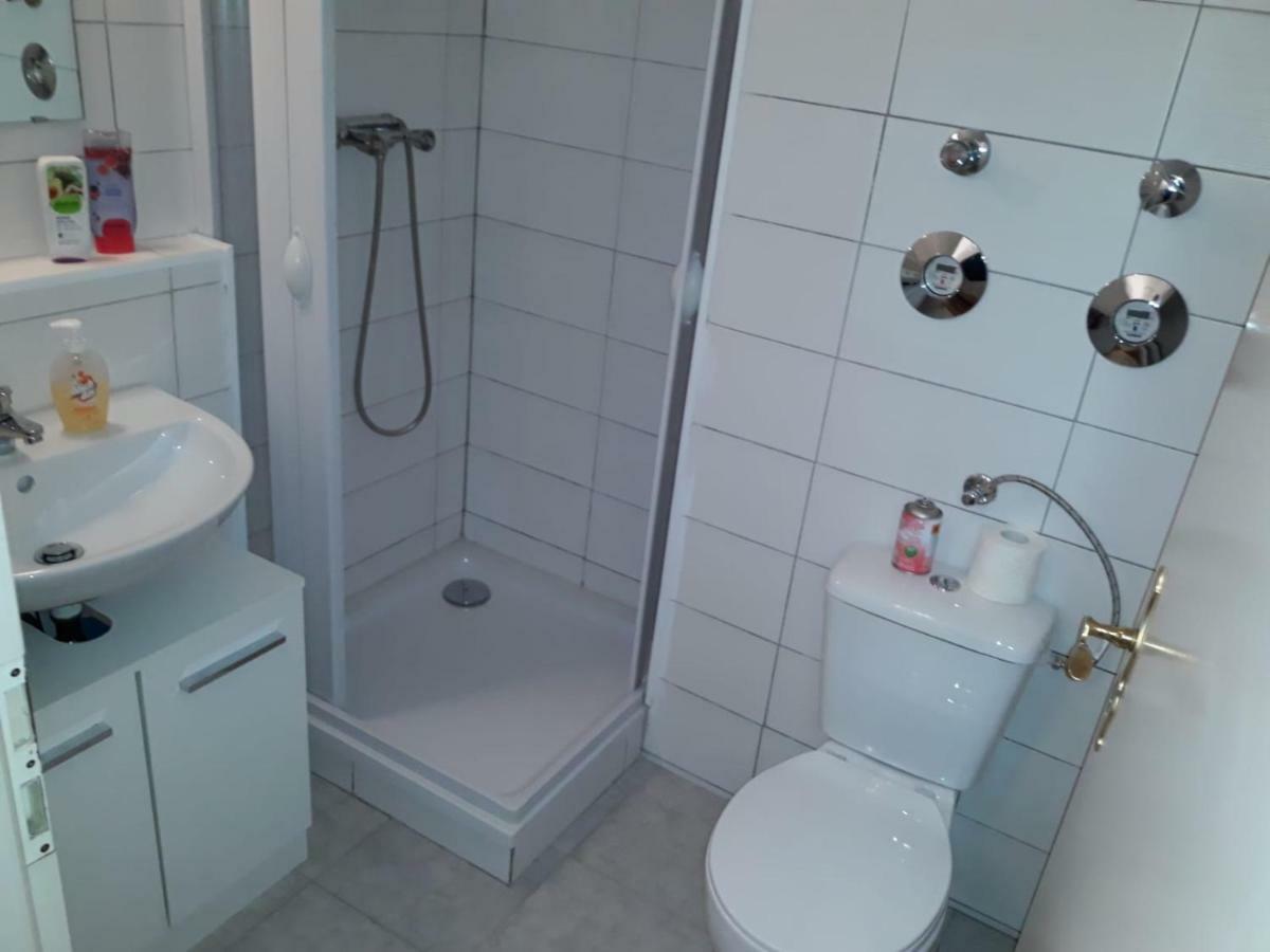 Apartment Homburg Uni-Naehe Екстериор снимка